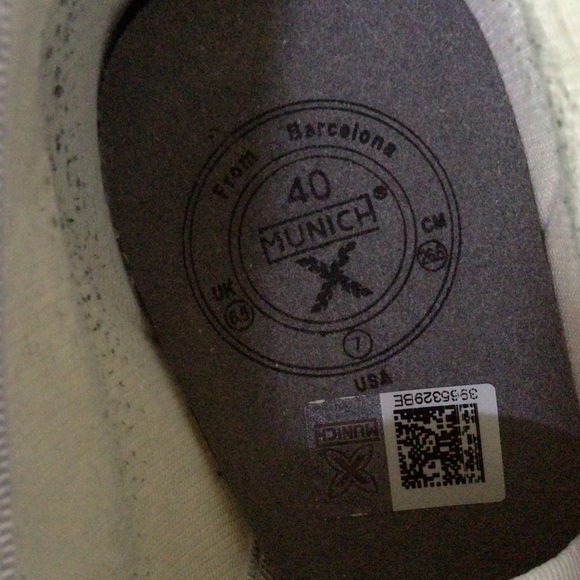 Munich trainers, 7 - Picture 3 of 8